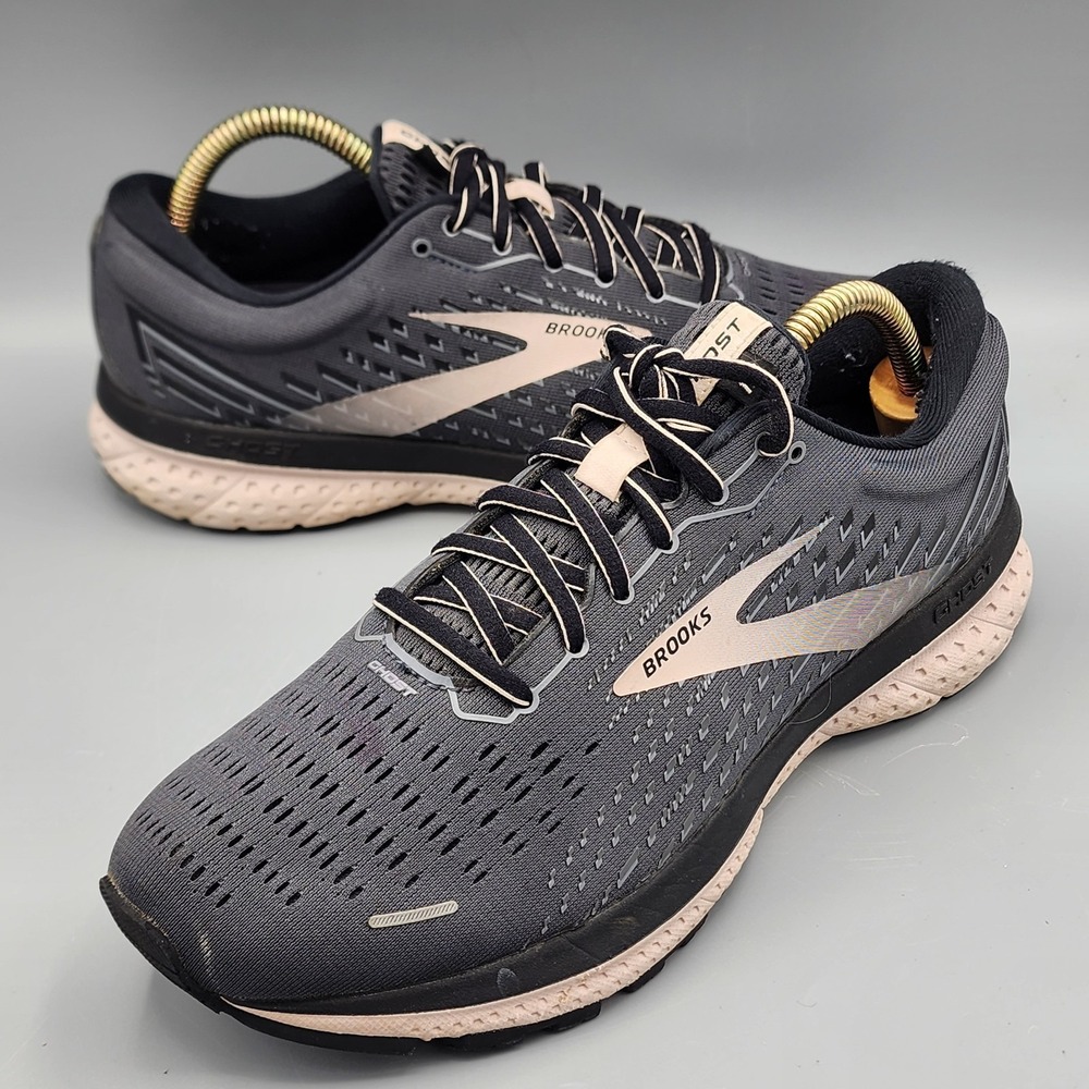 Brooks‎ Ghost 13 Women's Size 10 B (Medium) Running Shoes Gray Pink Athletic